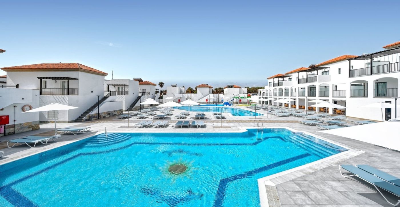 Broncemar Beach Suites
