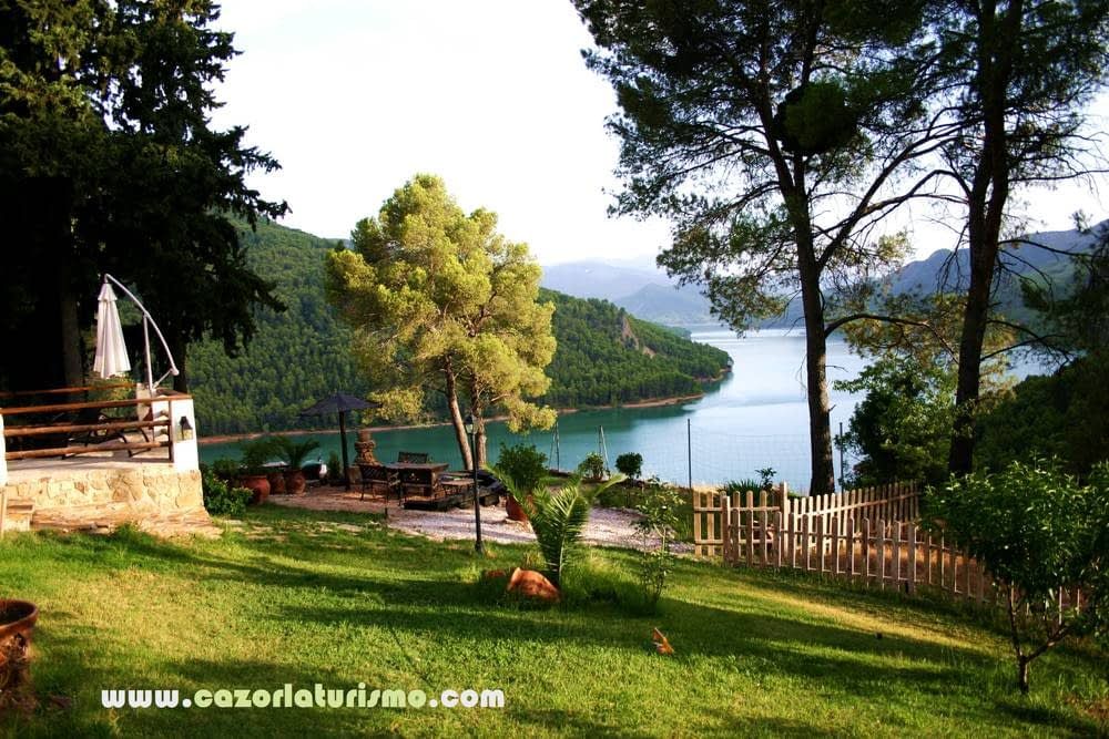 Casa Rural Restaurante Los Parrales