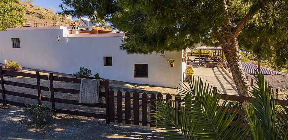 Alojamiento rural "Cortijo 4 Elementos"