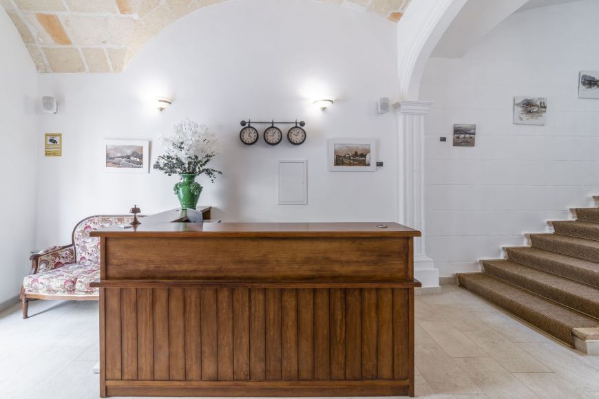 Seranova Luxury Hotel