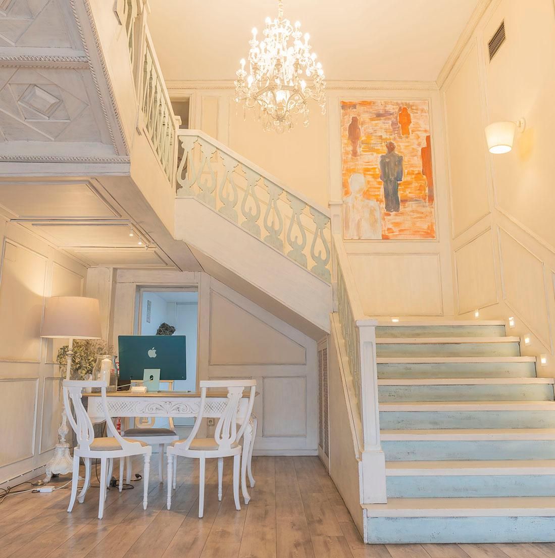 Ares Hotel