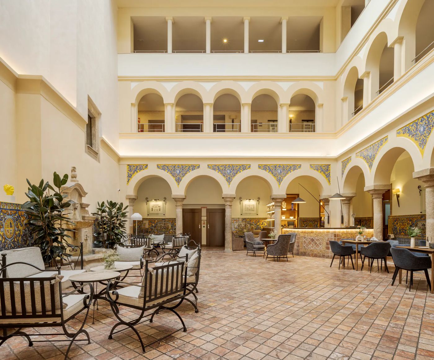 Hotel ILUNION Mérida Palace