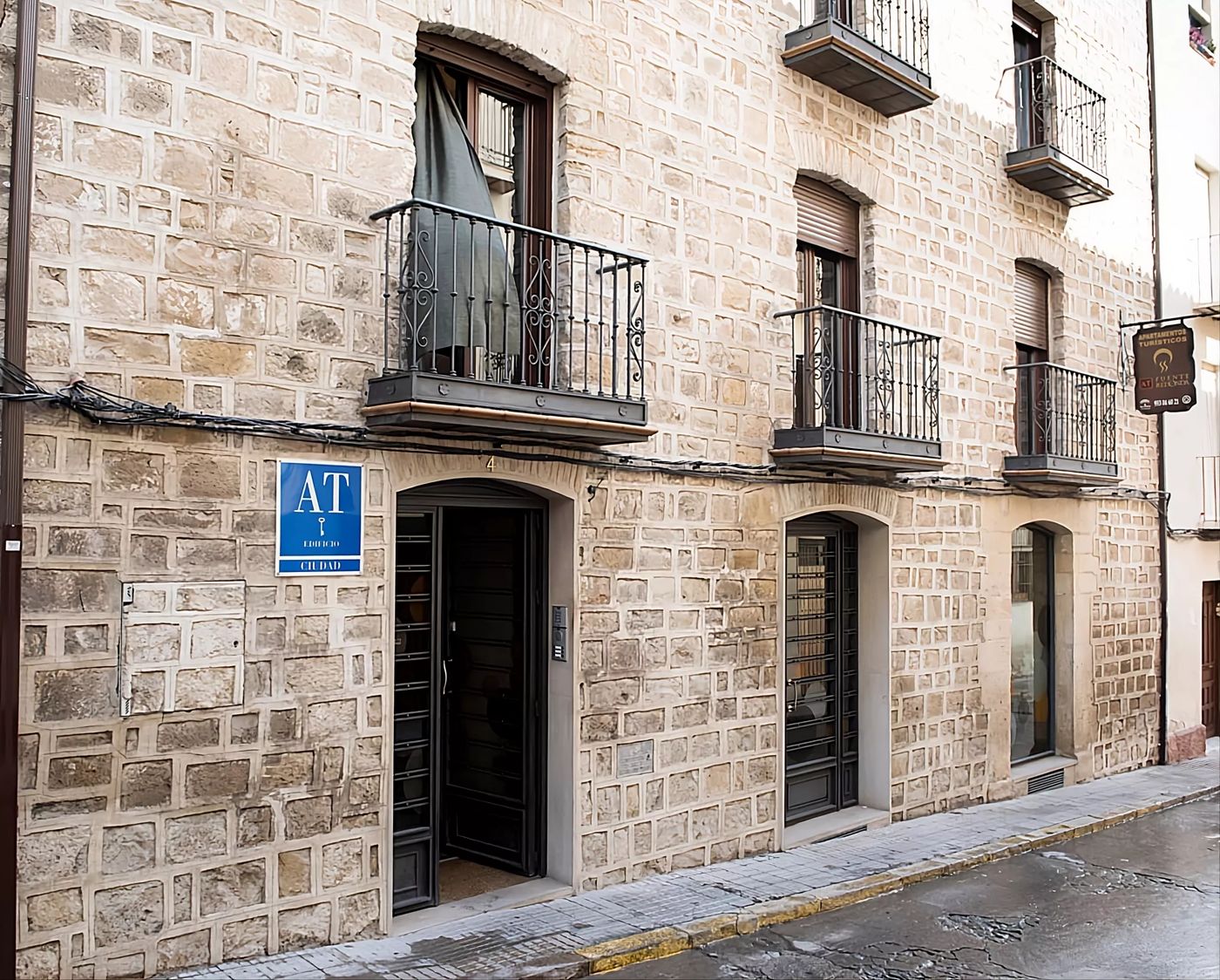 Apartamentos Fuente Redonda