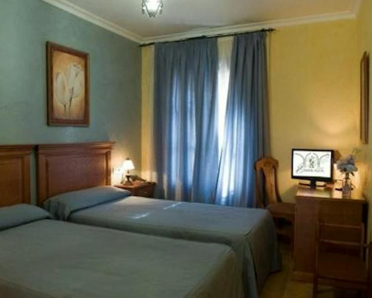 Hotel Esmeralda