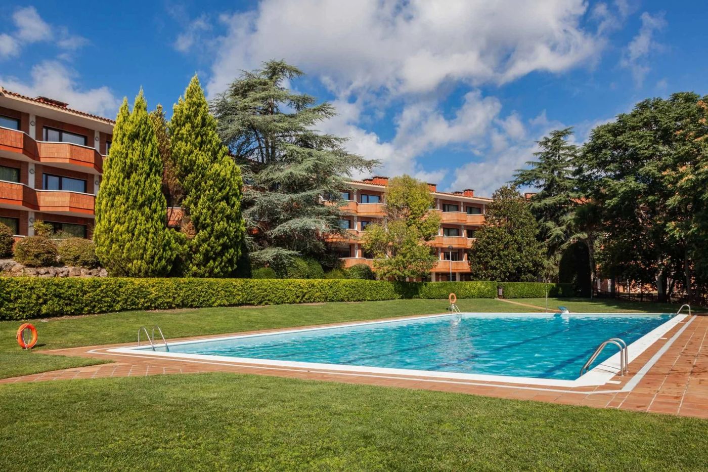 Montserrat Hotel