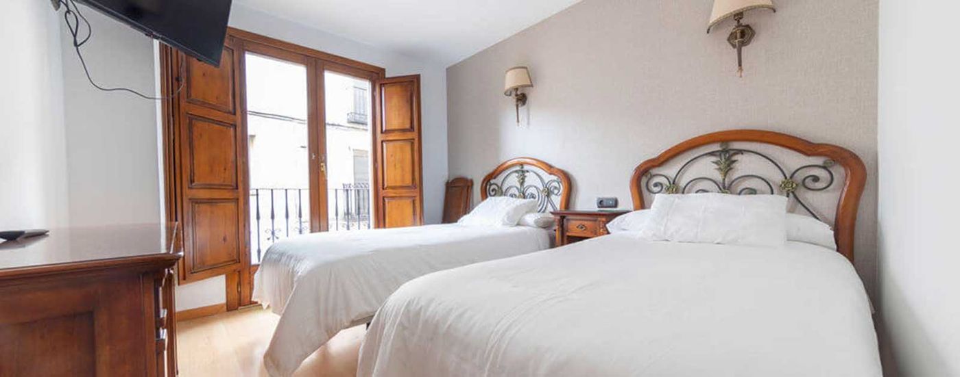 Hostal Puerta de la Villa