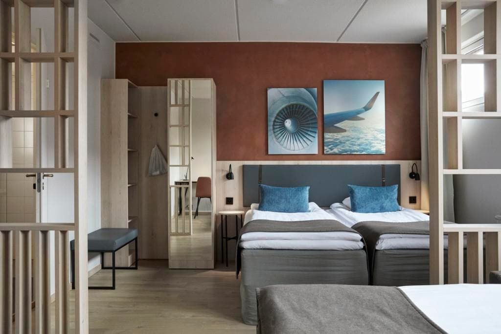 Pilot Airport Hotel