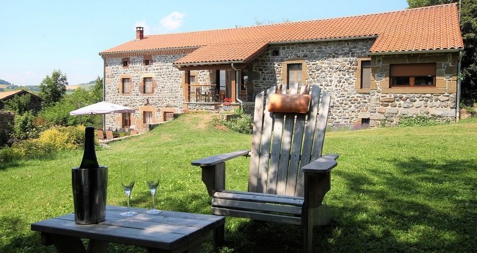 Le Clos des pierres rouges