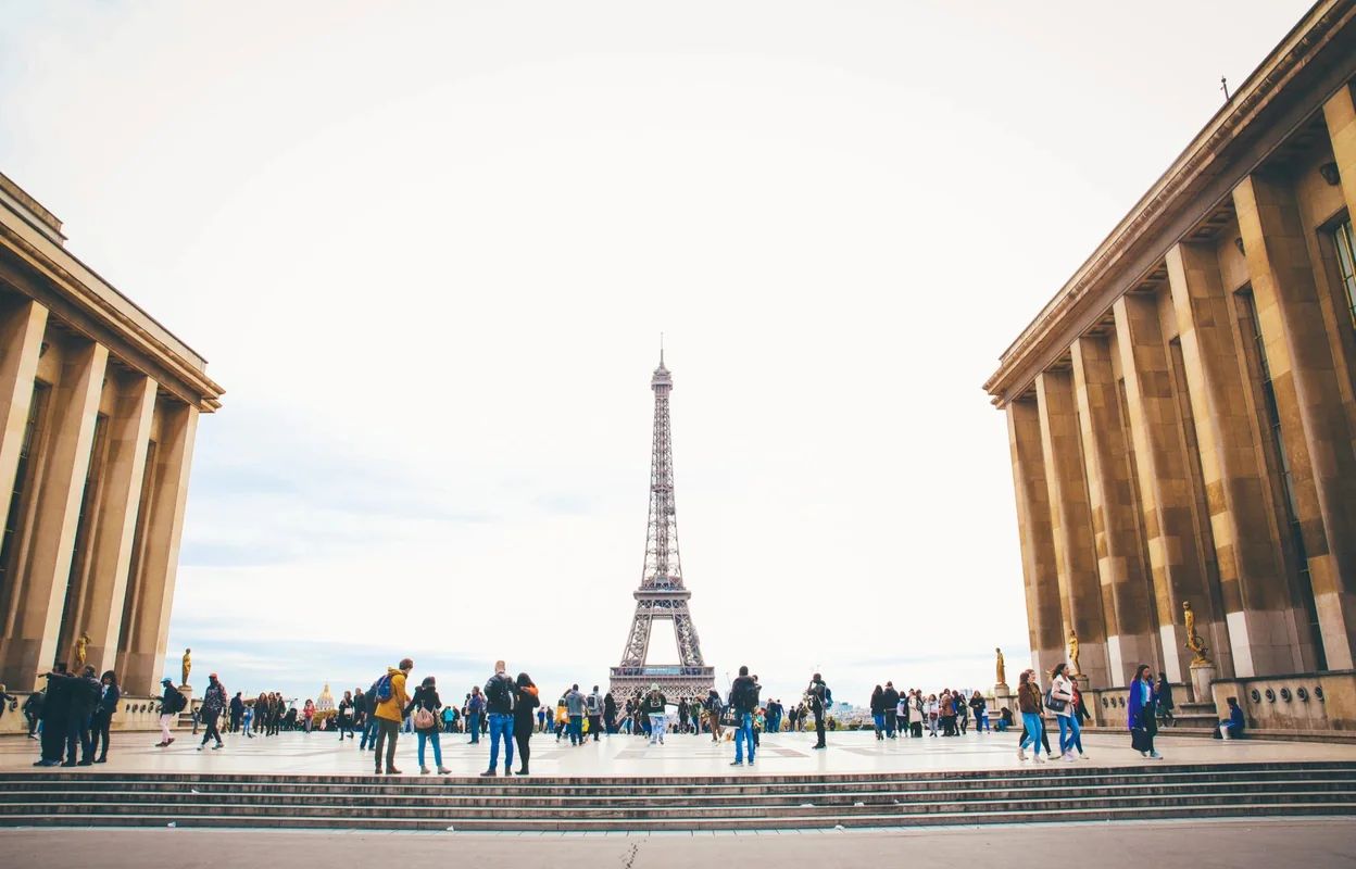 Eiffel Kennedy