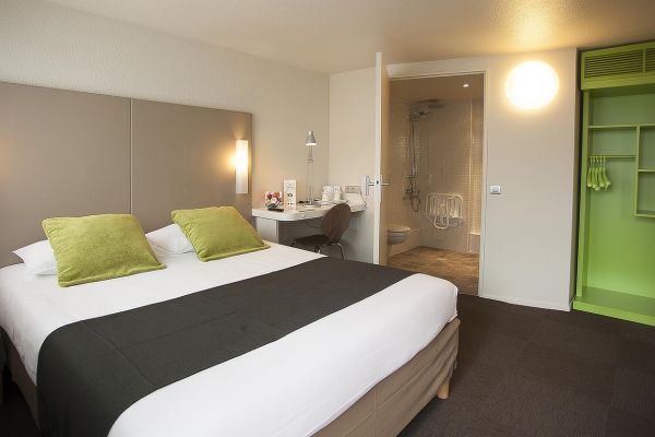 Brit Hotel Dinan - Taden
