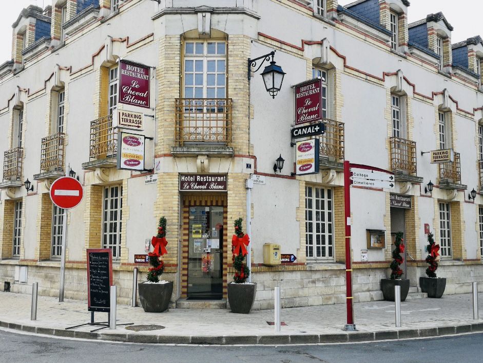 Le Cheval Blanc