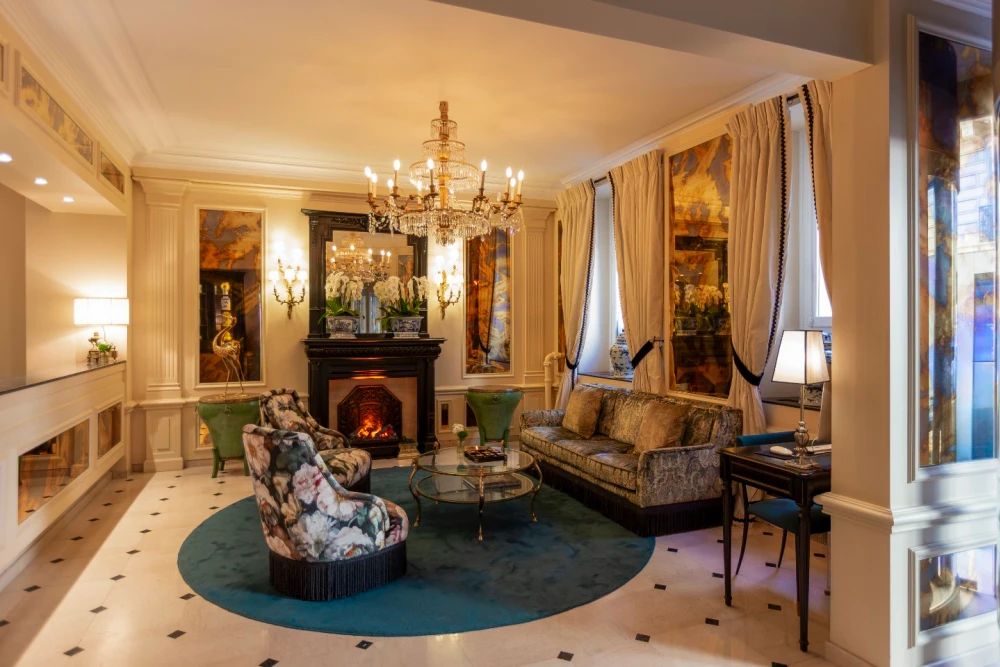 Hôtel West End