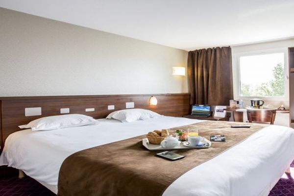 Brit Hotel Rennes Le Castel