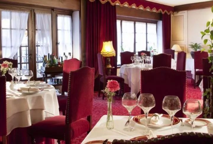 Hostellerie du Grand Sully