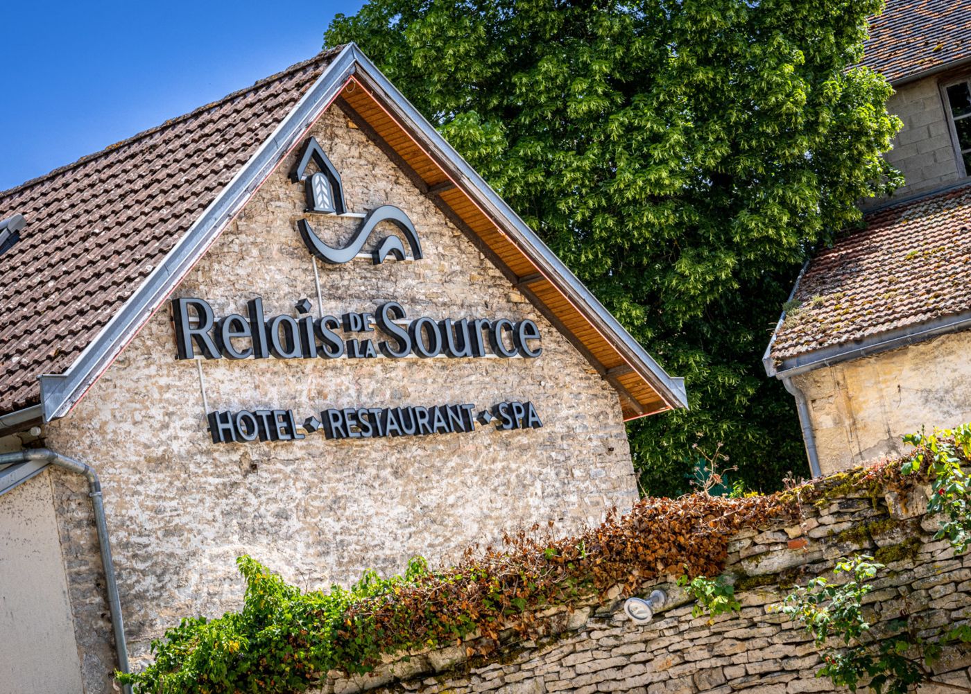 Relais de la Source