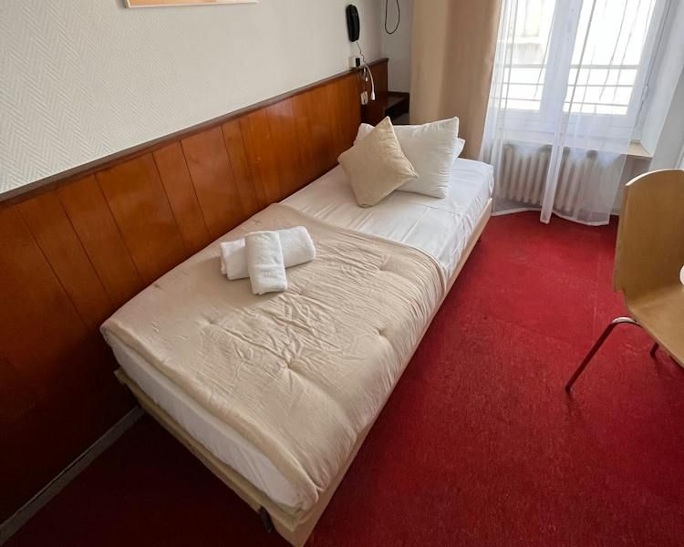 Azurene Royal Hotel