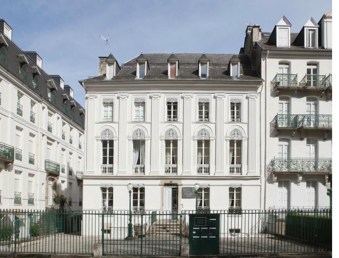 77 Allées d'Étigny