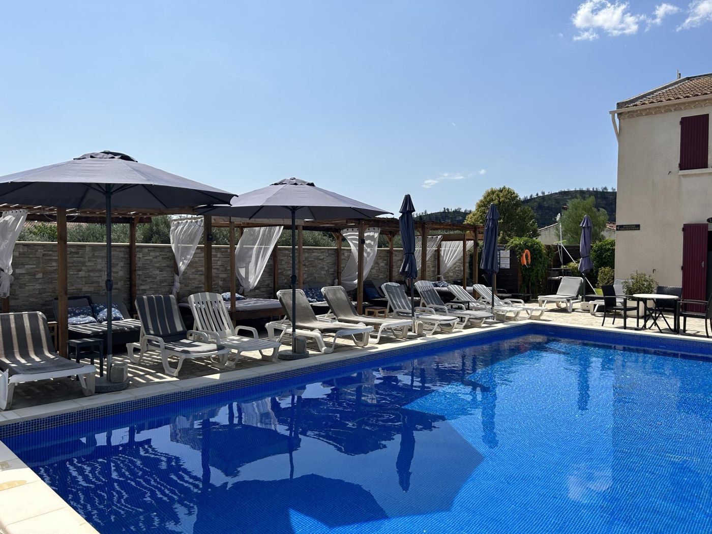 Le Mas Des Amandiers Hotel Graveson