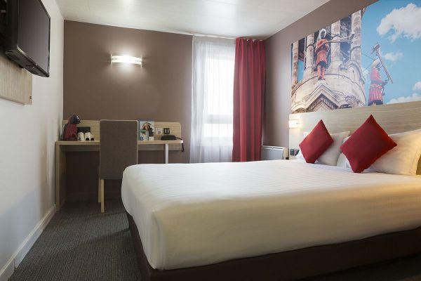 Brit Hotel Confort Cambrai