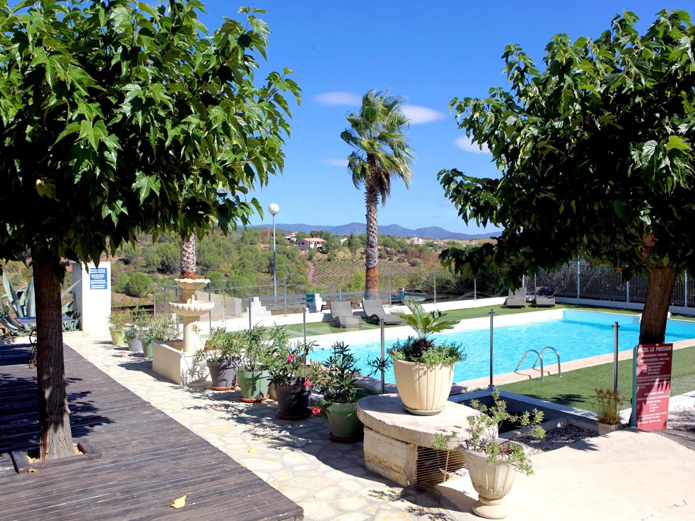 Logis Hôtel le Pressoir
