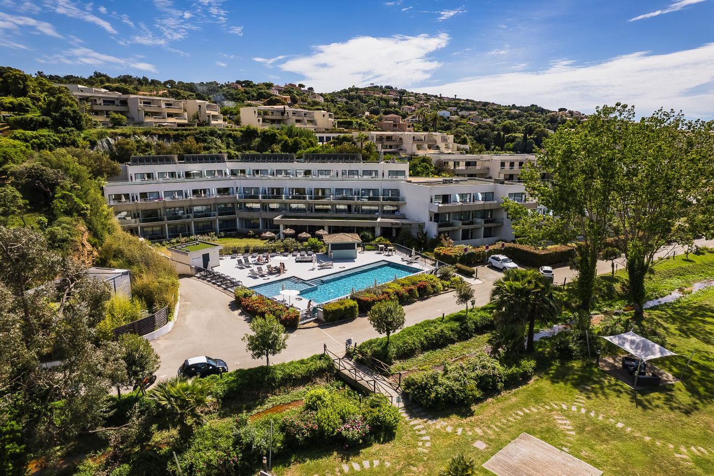 Suite-Home Hotel - Porticcio