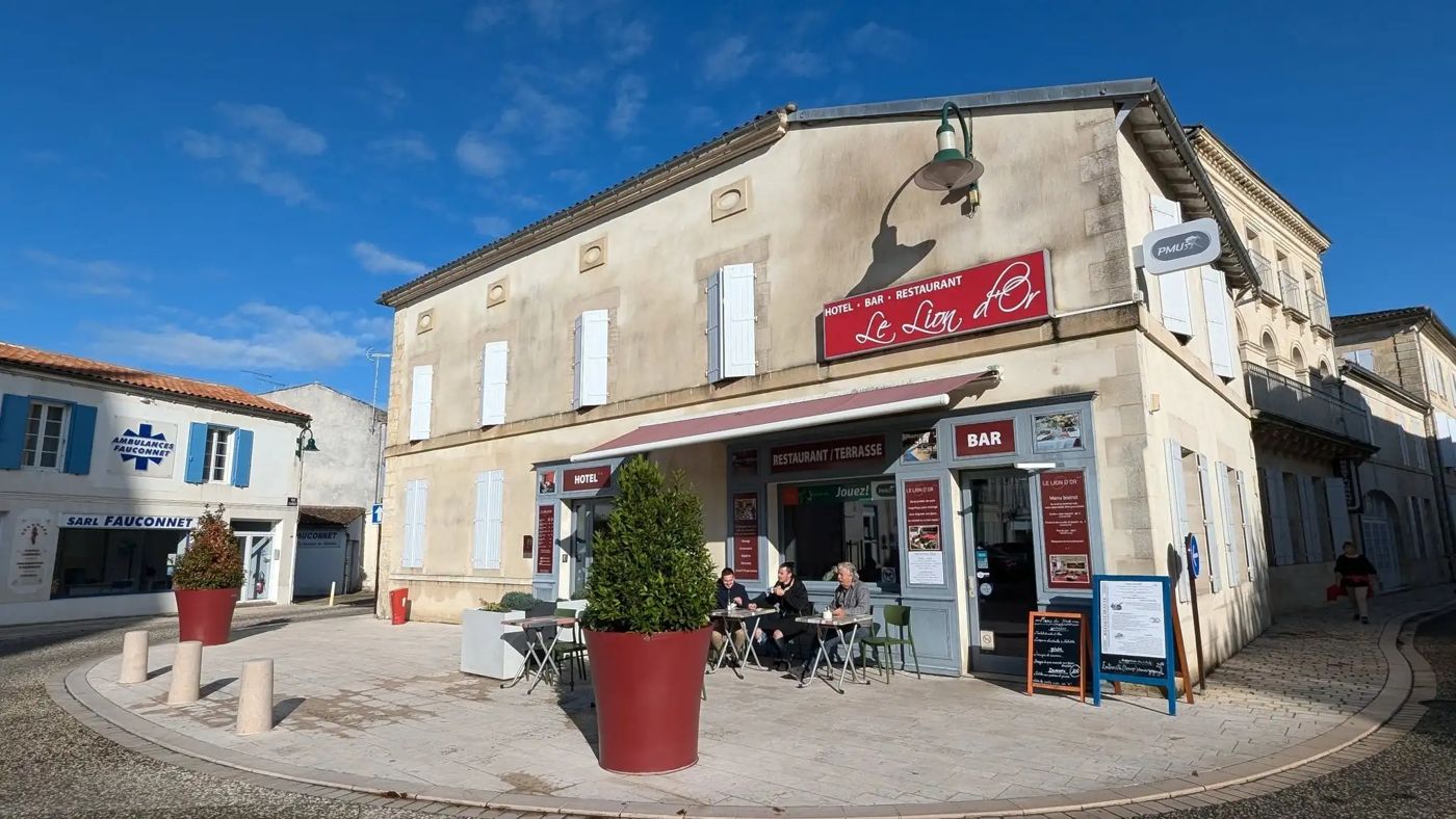 Hôtel Restaurant Le Lion d'Or