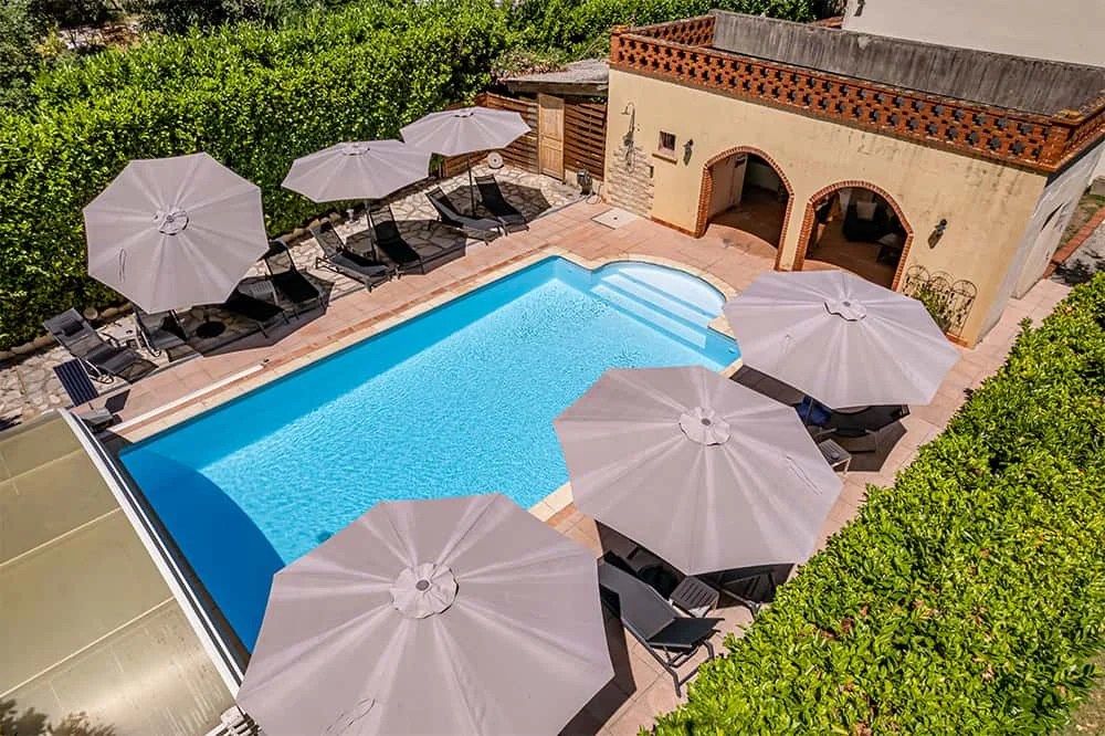 Logis Hotel le Domaine de la Regaliere