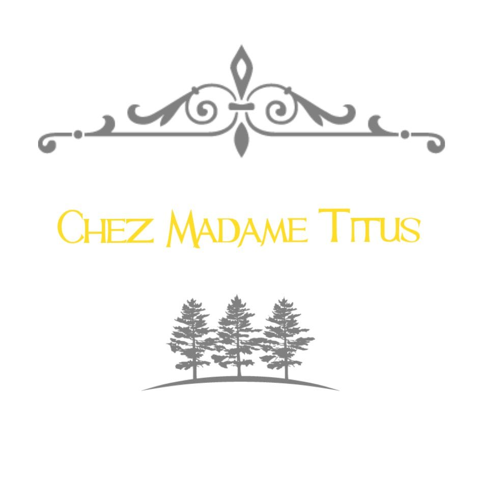 Chez Madame Titus