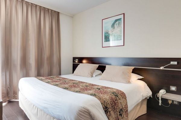 Brit Hotel Golfhotel