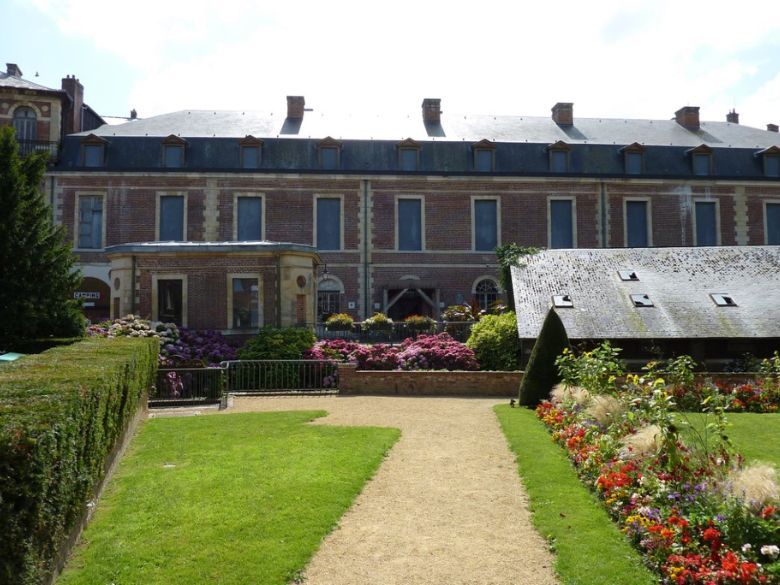 Auberge de Jeunesse HI Rouen