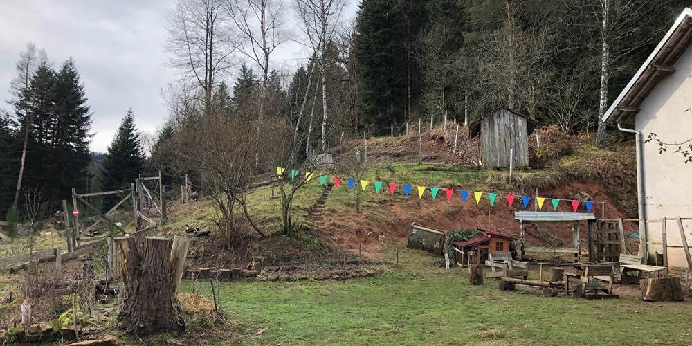 A L'Oree de Soi - Maison Forestiere de la Soie - Eco Gite Chambres d'Hotes Camping au Pied des Vosges