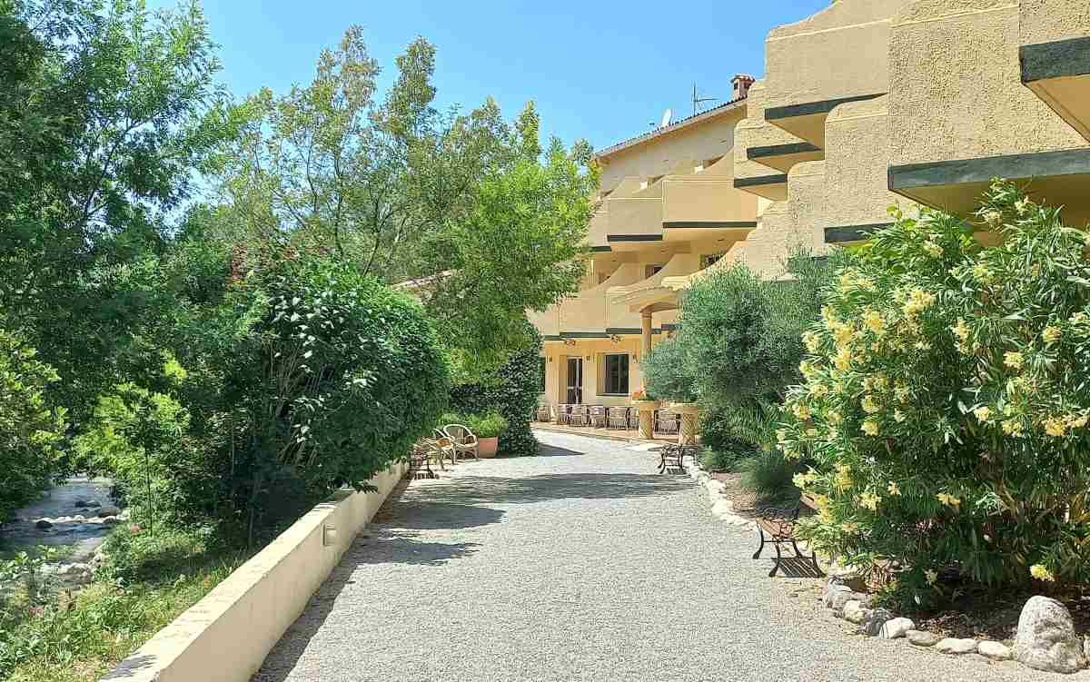Hôtel Sous l'Olivier - Buis les Baronnies