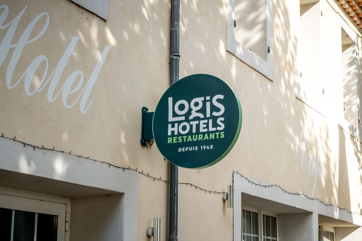 Logis Hotel Restaurant du Champ de Mars
