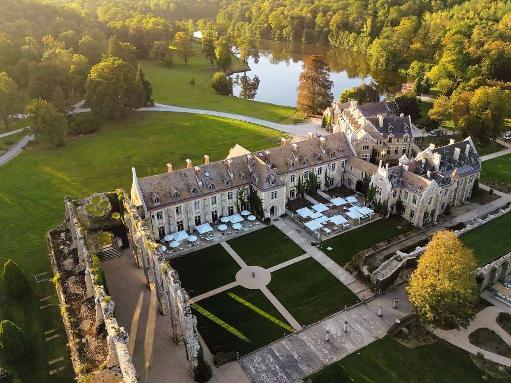 Abbaye des Vaux De Cernay, a Paris Society Collection hotel