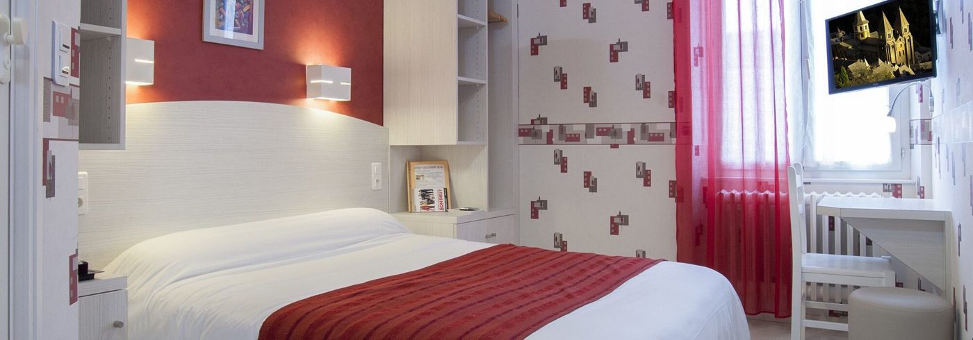 Logis Hôtel Cazes - A. Arazat