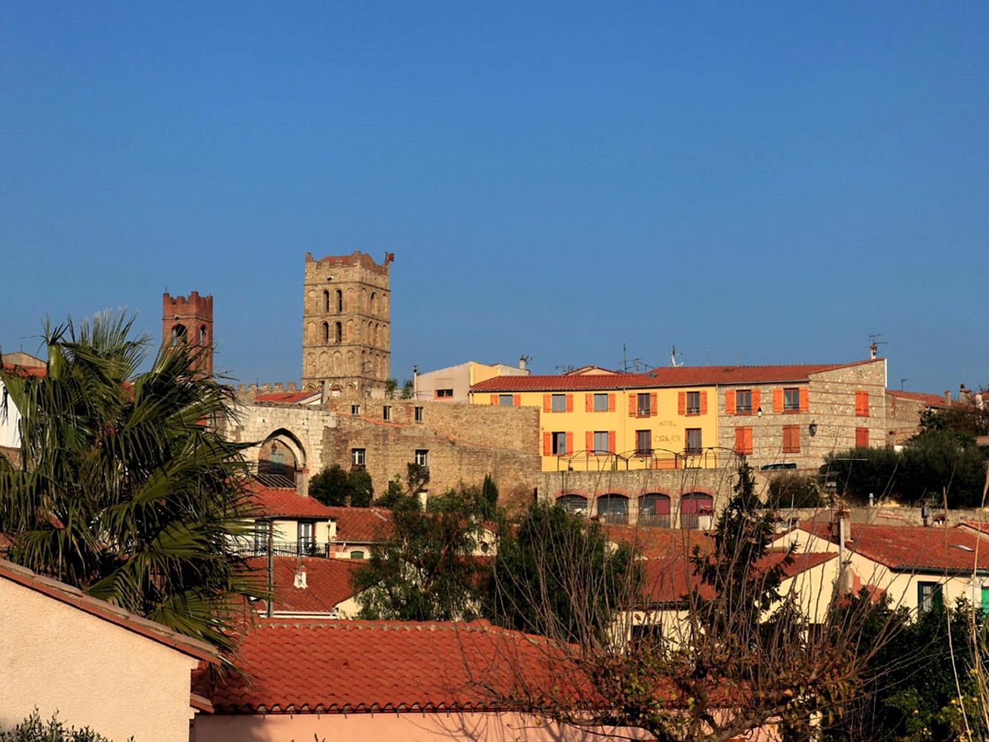 Logis Hôtel le Cara Sol