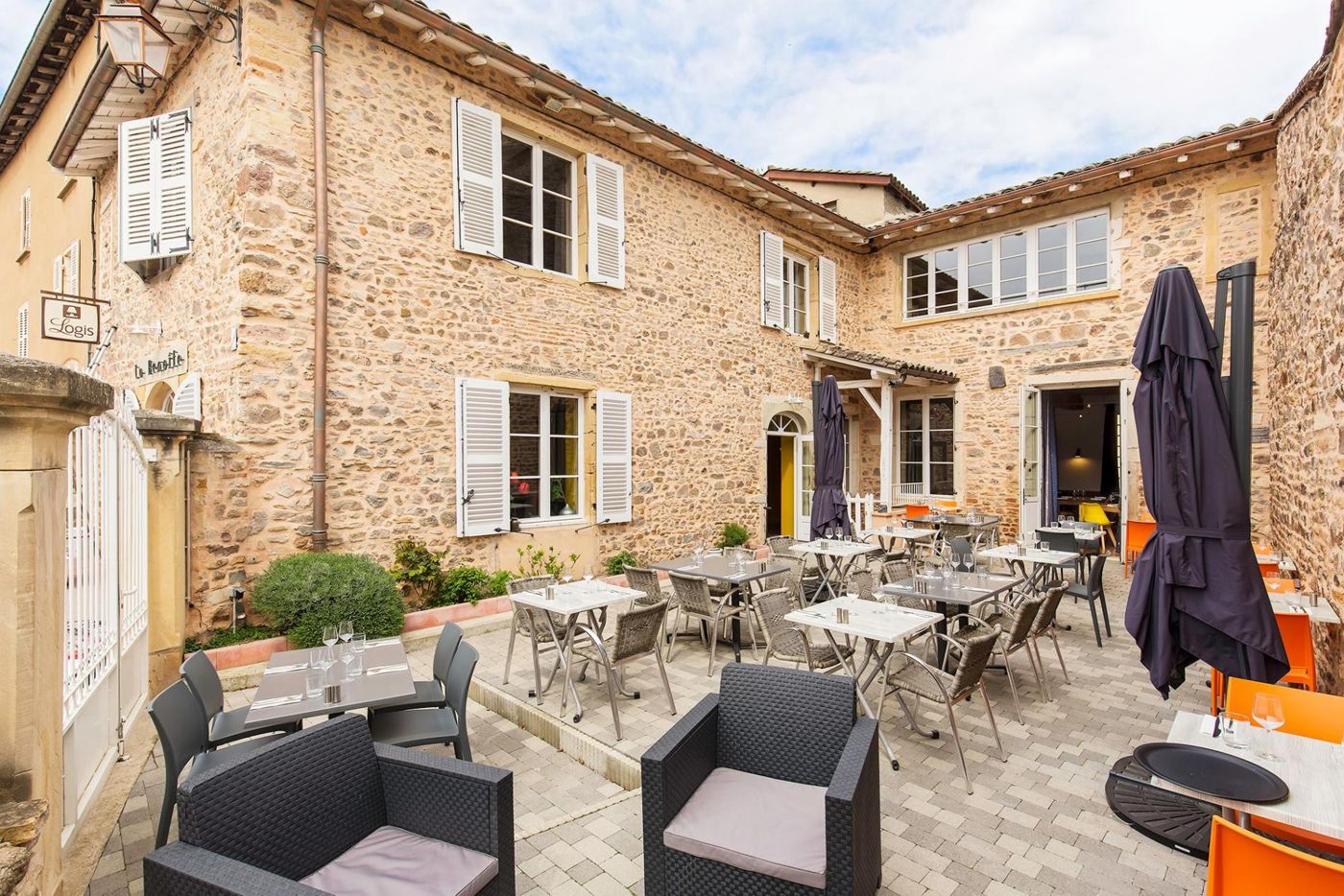 Chambre d'Hote Bar Restaurant La Benoite