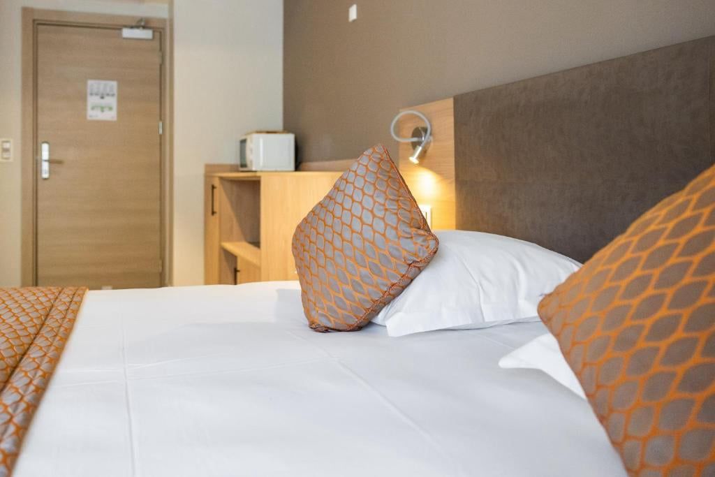 Adonis Hotel Le Bastia