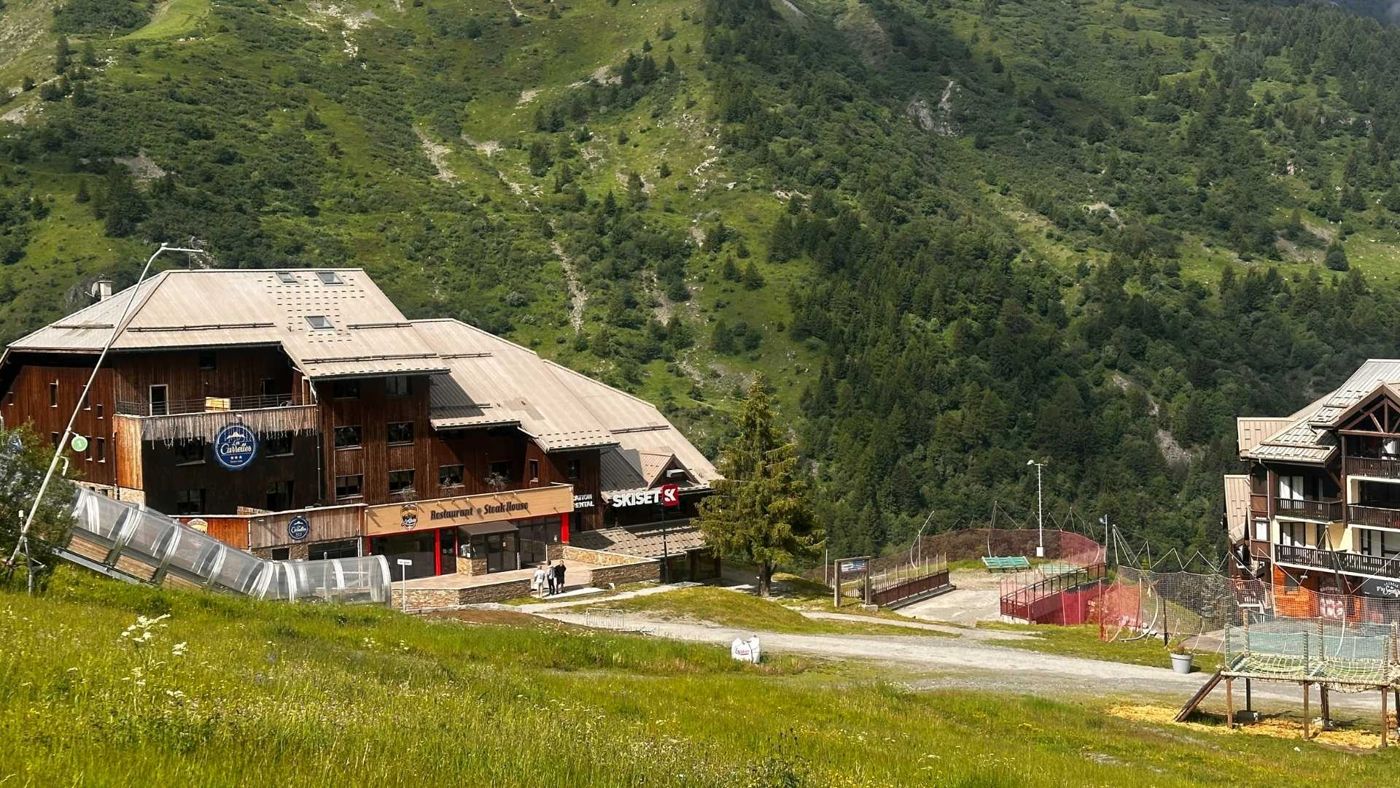 Hôtel Les Carrettes