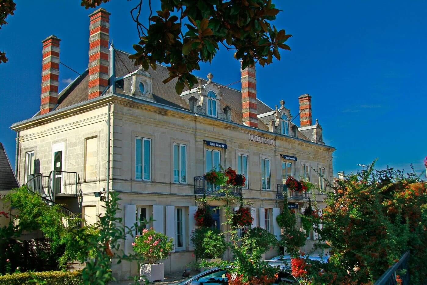 Hôtel Henri IV