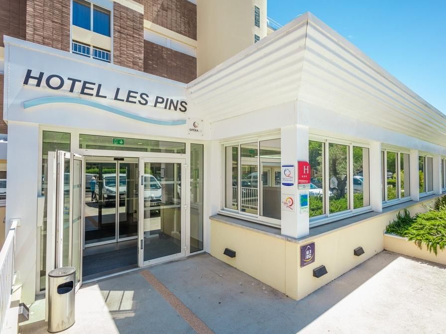 Hôtel des Pins