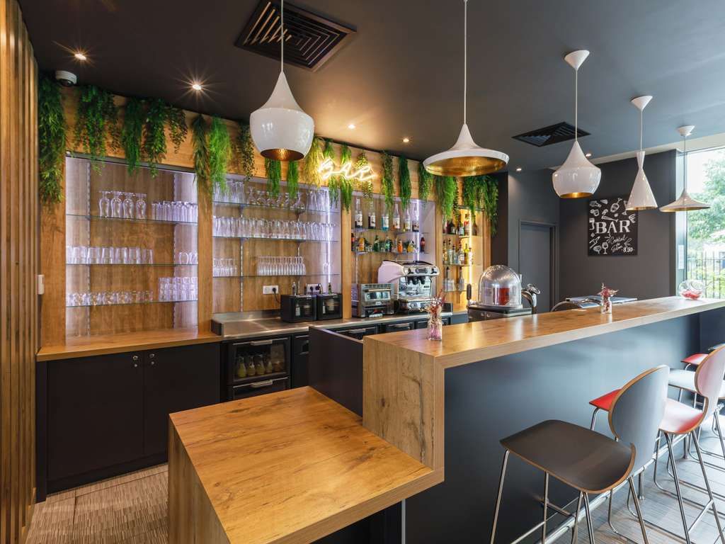 Hôtel ibis Lyon Carré de Soie