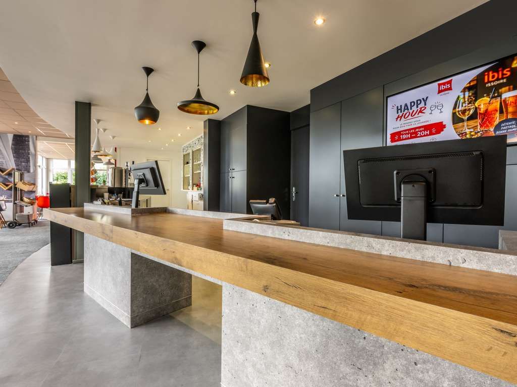 Ibis Issoire