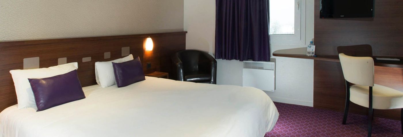 Brit Hotel Tours Sud – Le Cheops
