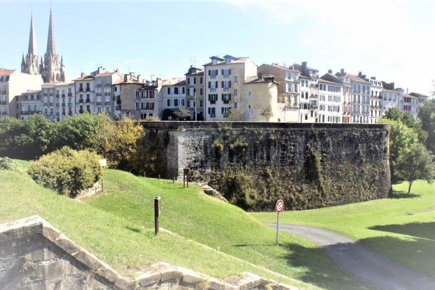 City break Miradour