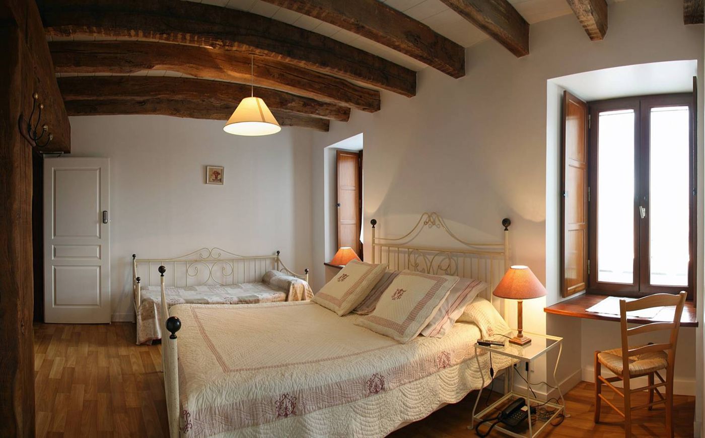 Auberge Saint-Hernin