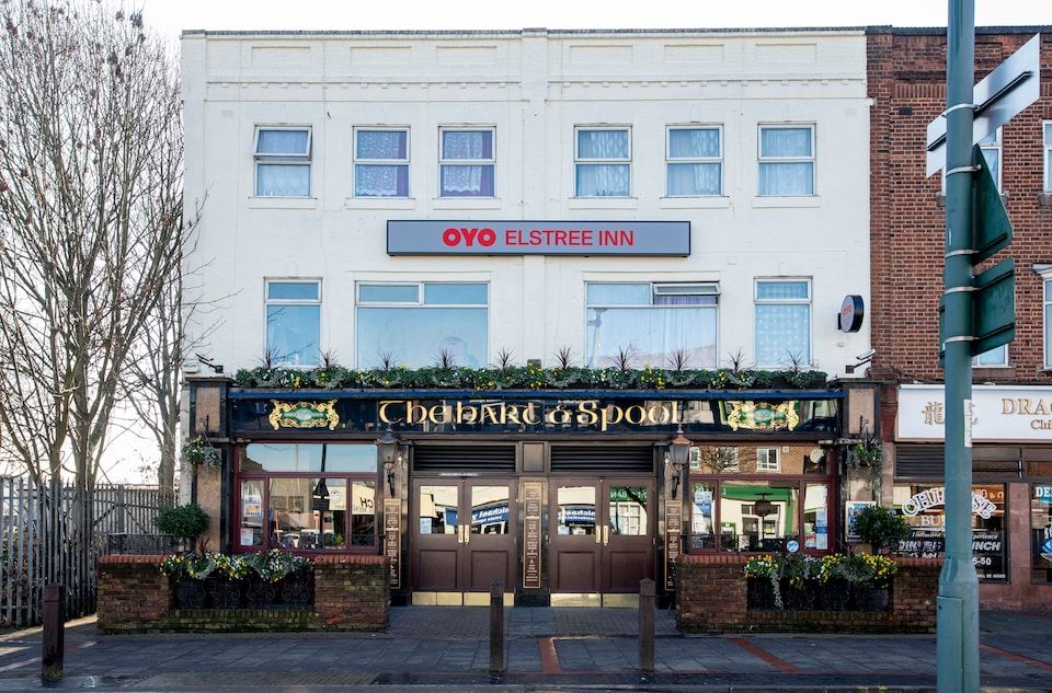 Elstree Inn