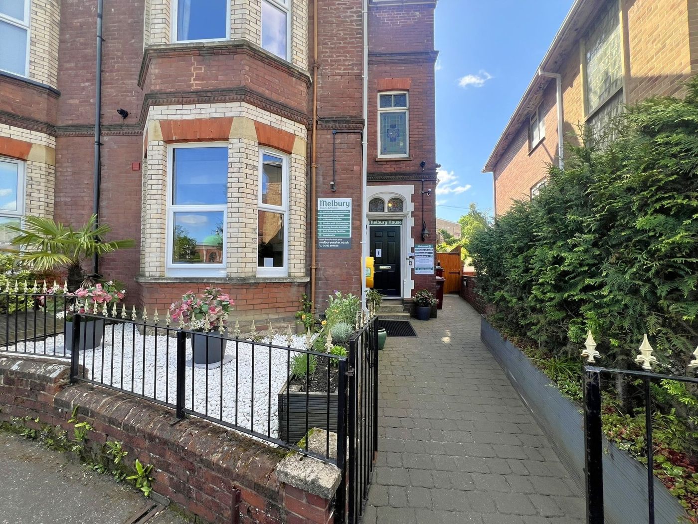 Melbury Rooms & Studios