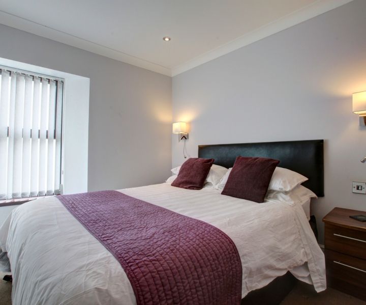 The Farnham Hotel