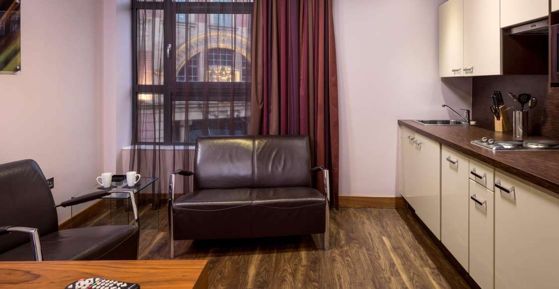 Roomzzz Leeds City